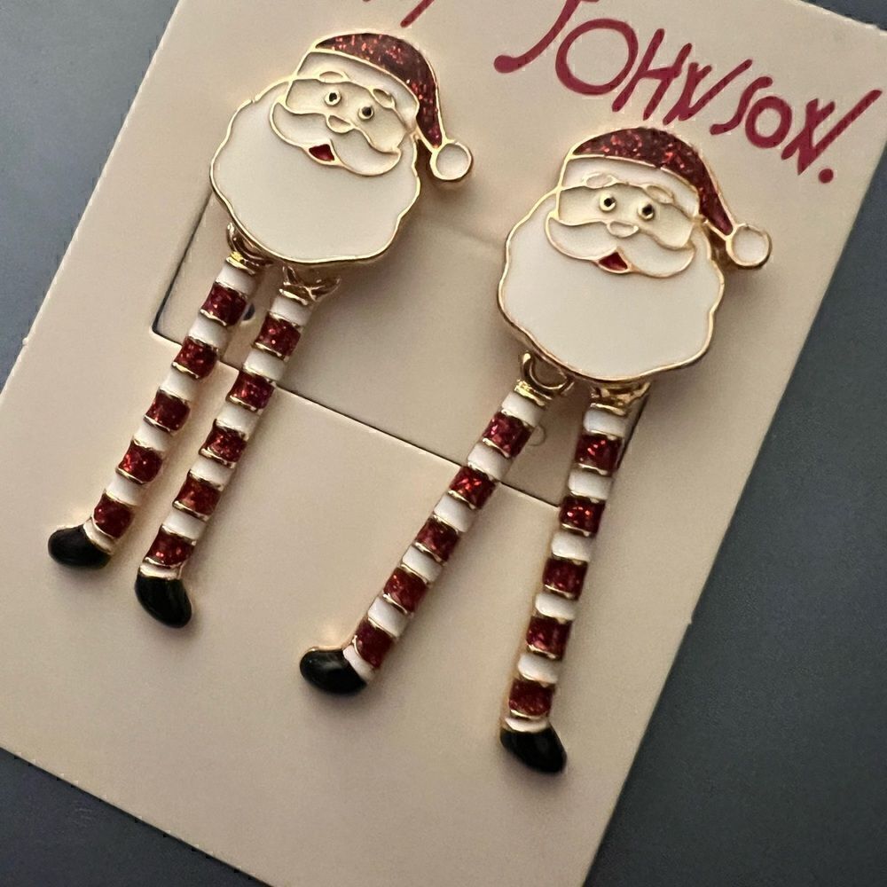 🎅🏻 Betsey Johnson Festive Holly Jolly Santa dangling movable legs earrings 🎅🏻